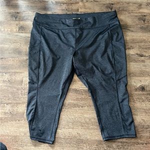 Legging with pockets, PLEASE! 4x Womens plus! Capri